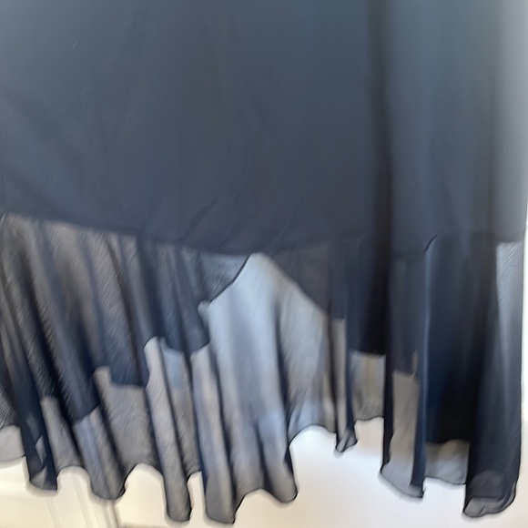 NWT Black formal evening gown with spaghetti straps and embroidered design - Picture 4 of 4